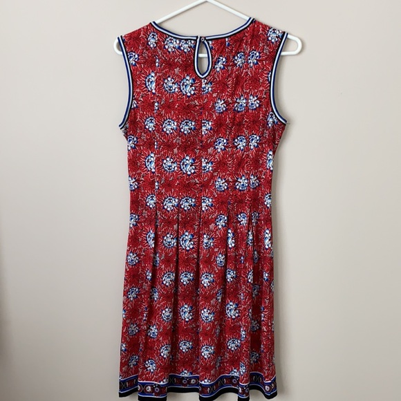 Max Studio Fit and Flare Sleeveless Dress - Picture 4 of 6